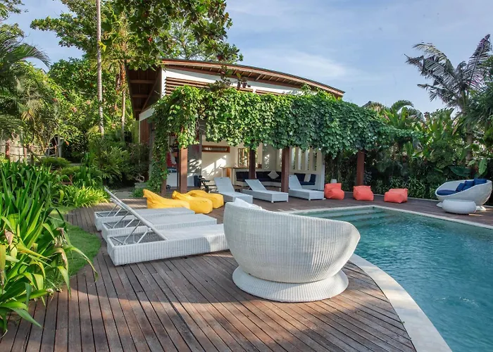 Breezy And Tranquil Atmsophere 5 Bed ヴィラ チャングー
