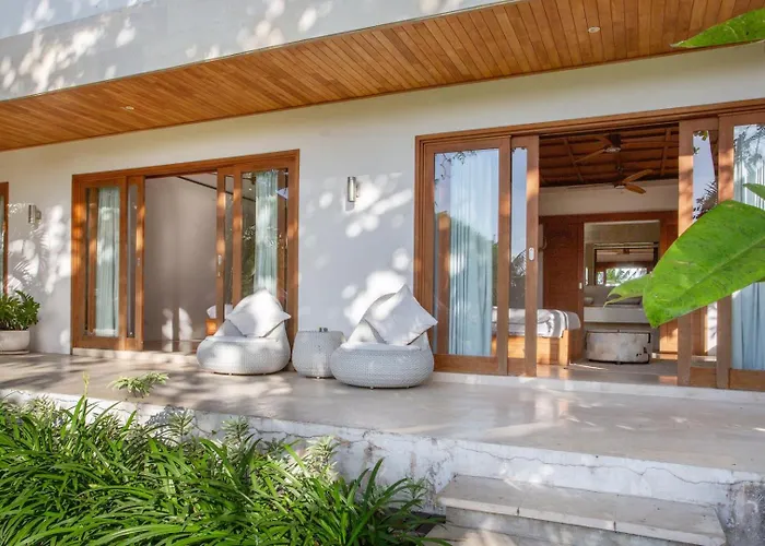 Breezy And Tranquil Atmsophere 5 Bed *